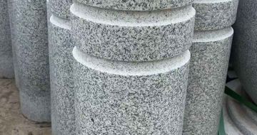 荆门 芝麻白花岗岩挡车柱、隔离柱多少钱