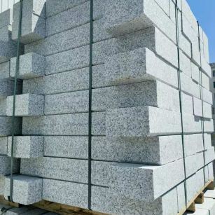 荆门 路沿石颜色均匀、尺寸标准