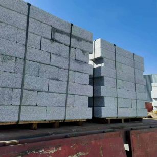 荆门 路沿石装车出货