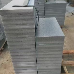 荆门 芝麻灰火烧面300*600*50地铺石材