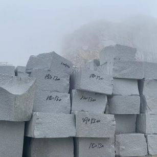 荆门芝麻白花岗石