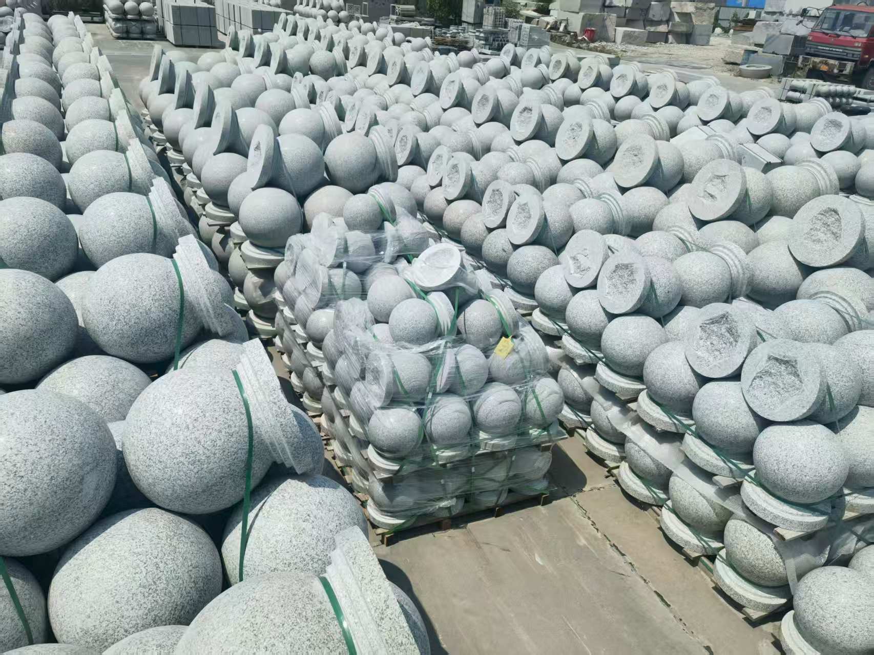 荆门 花岗岩实心圆球，石球，挡车球，挡车石，车止石，路障石。